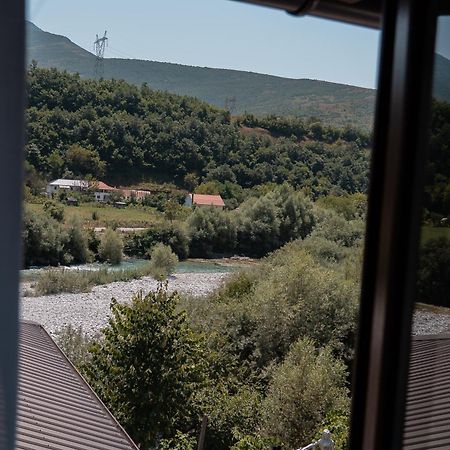 Hotel Avdi Rexha Bajram Curri Exteriör bild